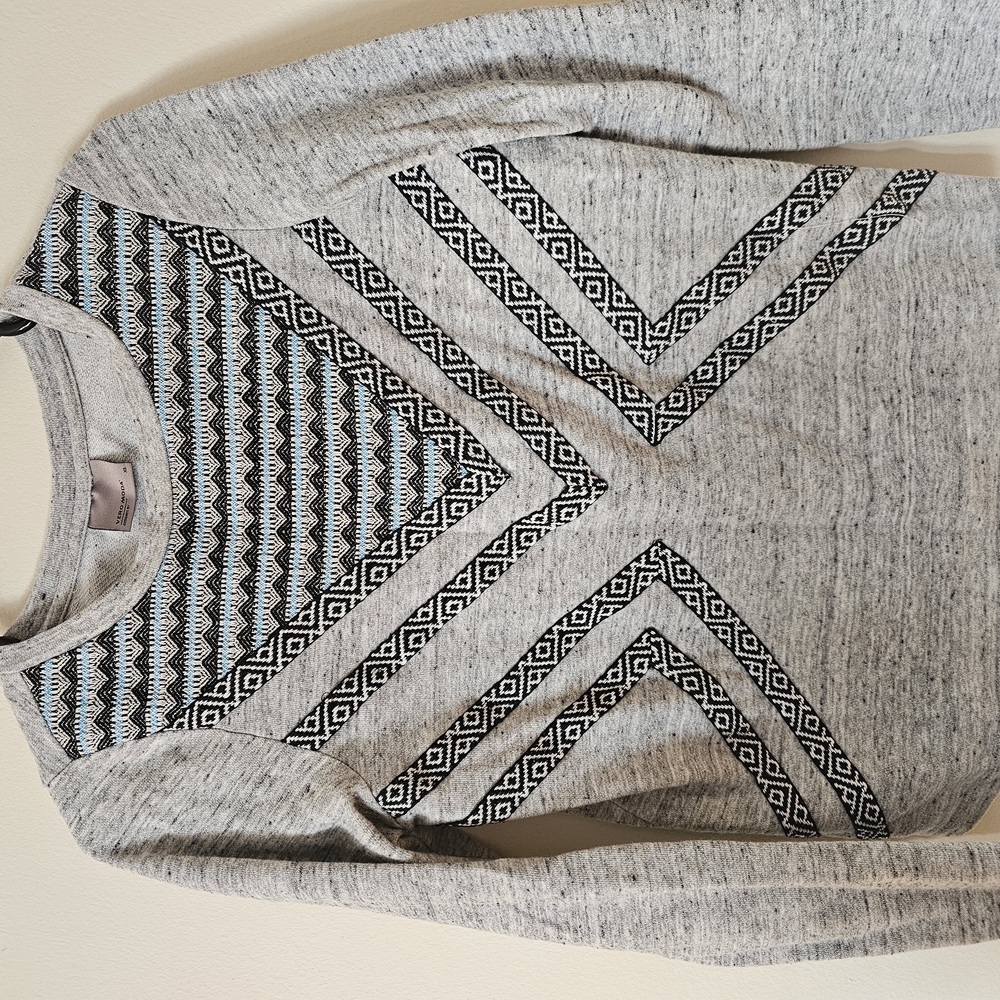 4/$20 ONLY Brand Sweater